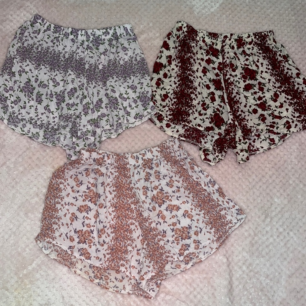 Brandy Melville Remi shorts bundle